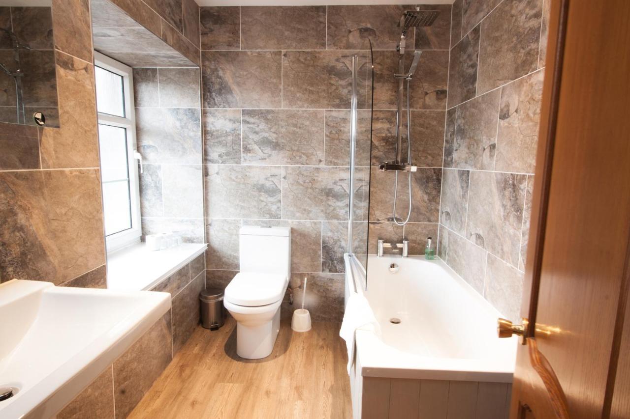 Duke Of Gordon Hotel Kingussie Dış mekan fotoğraf